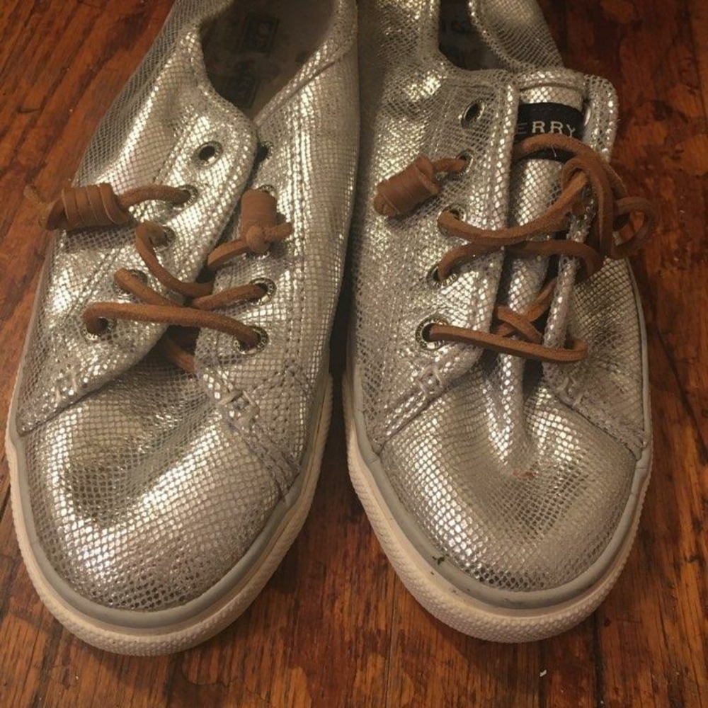 Women's Sneakers